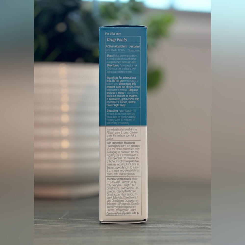 (NEW)Colorescience Sunforgettable Total Protection
Face Shield Flex Spf - Medium - Picture 4 of 6